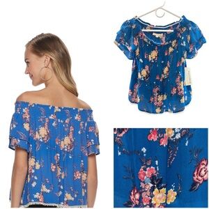 NWT Rewind Off the Shoulder Floral Top -Small